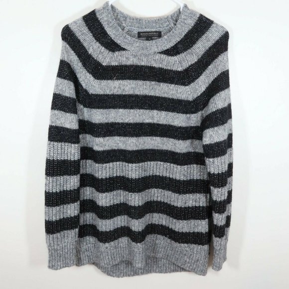 Banana Republic Sweaters - BANANA REPUBLIC Size S Black Gray Silver Striped Ribbed Chunky Knit Sweater
